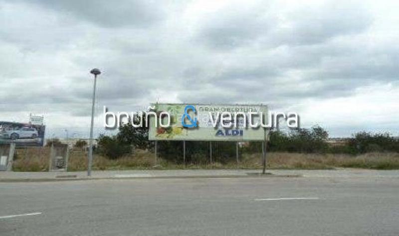 Foto 6cd868b6-af68-4c5c-858e-d28f19ca1330. Terreny residencial a El Tancat-Mas d´en Gual Vendrell (El)