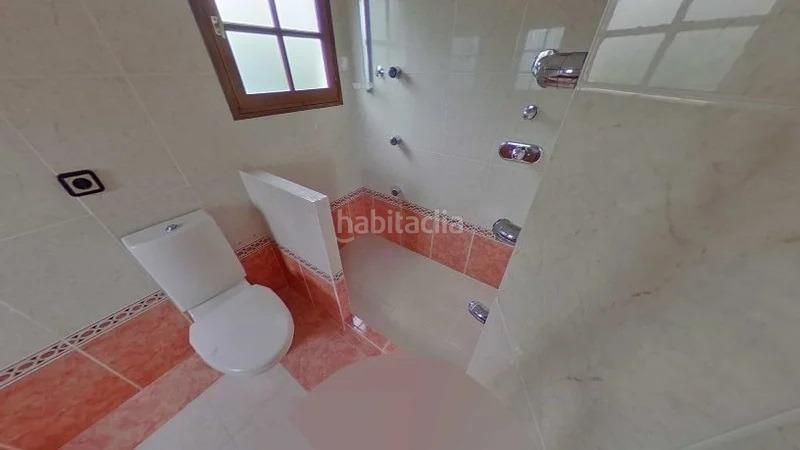 Foto a9fc23ab-2b40-48b5-a018-1db370a68a2b. Xalet amb calefacció aparcament piscina a Els Masos - Els Garrofers Coma-ruga