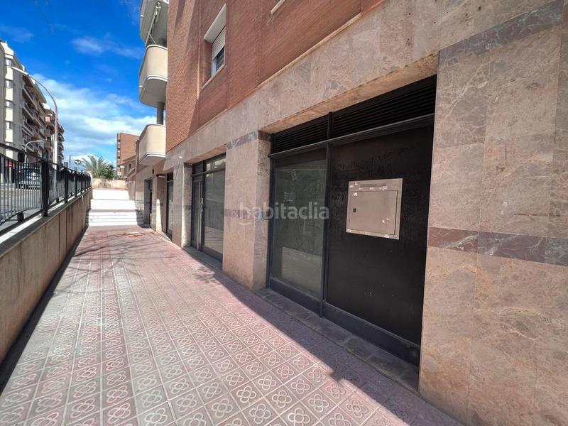 Foto 0824b495-0f3e-495a-bd3c-d45a2fc162a2. Local comercial a Centre Torredembarra