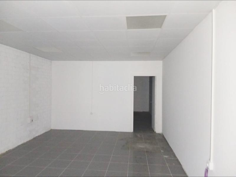 Foto 18310f62-b423-4622-b85e-5f118a08cc45. Lloguer local comercial a Centre Vendrell (El)