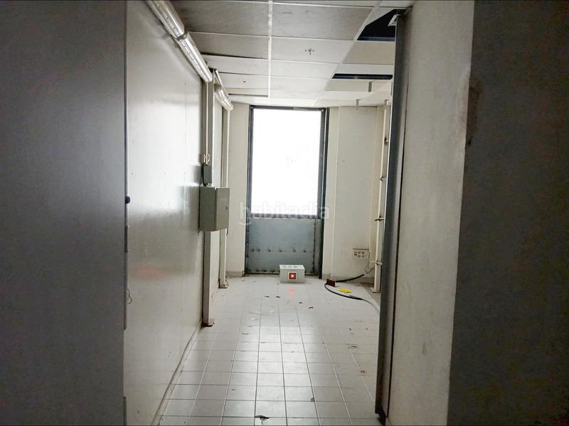 Foto 86f00208-20c4-4a62-8a30-6be21d5e18e5. Lloguer local comercial a Centre Vendrell (El)