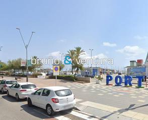 Geschäftsraum in Segur de Calafell Nucli Urbà. En venta local en el puerto de segur de calafell