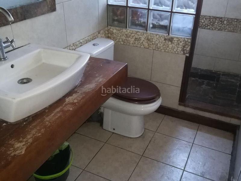 Foto 2ee61b93-7642-46c0-9ca6-1480c0bf9500. Chalet con riscaldamento parcheggio piscina in Bisbal del Penedès (La)