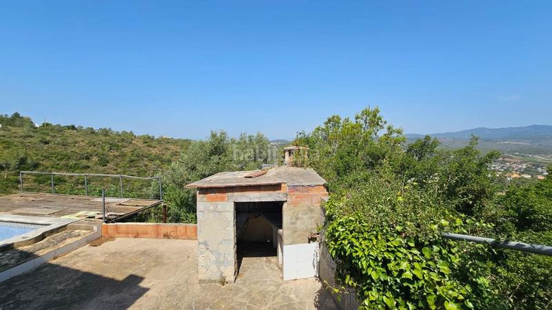 Foto a84e7b91-78ee-49c3-96b4-7cd93091e53f. Chalet con riscaldamento parcheggio piscina in Bisbal del Penedès (La)