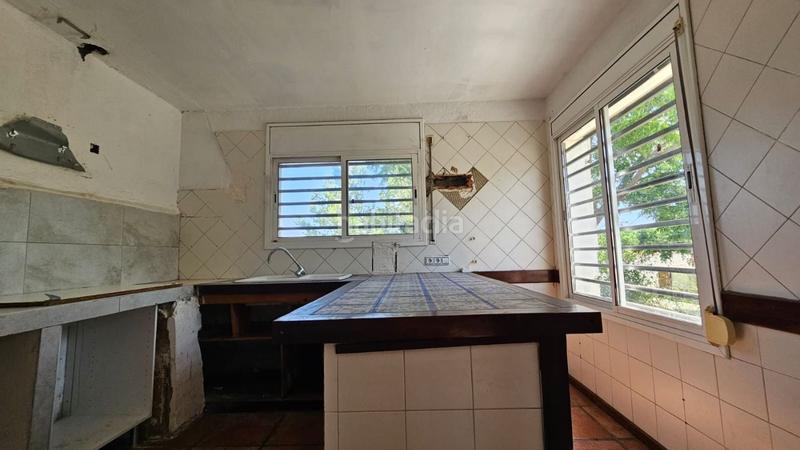 Foto e5514264-2790-4c94-bc64-1393ec19d0a9. Chalet con riscaldamento parcheggio piscina in Bisbal del Penedès (La)