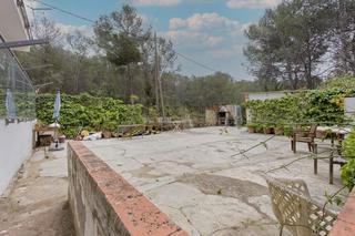Pis  Avenida d'olesa de bonesvalls. Piso acogedor en can pere de la plana  listo para entrar a vivir