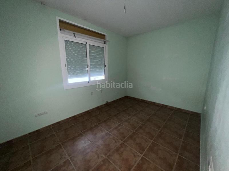 Foto 319373b1-8a3b-4a2d-98f8-1257dbe8d9d2. Chalet  independiente con amplio jardín en baronia de mar tranquilidad, espacio y excelente conexión en Calafell