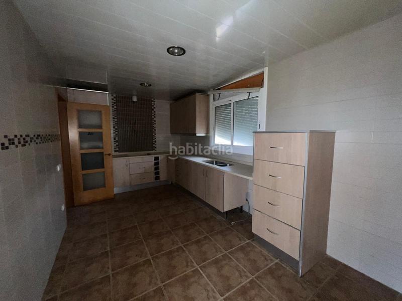 Foto 8416e471-546c-46b7-b10a-5bb0ee1dbbd3. Chalet  independiente con amplio jardín en baronia de mar tranquilidad, espacio y excelente conexión en Calafell