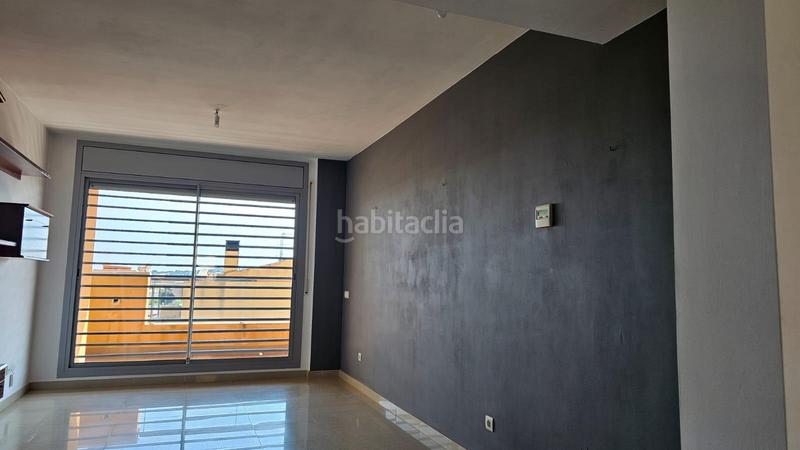 Foto 276c21fe-f2ff-41e6-b685-650598f49752. Piso en venta piso de 2 dormitorios en roda de bera zona el francaset en Roda de Barà