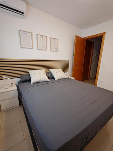 Foto 05ea6dea-90fd-435c-9018-51d30390bc96. Casa adosada en venta casa con jardín, garaje y terrazas en el vendrell zona el puig en Vendrell (El)