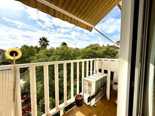 Appartement  Joan magriña. Luminoso piso exterior con balcón y plaza de parking en vilanova