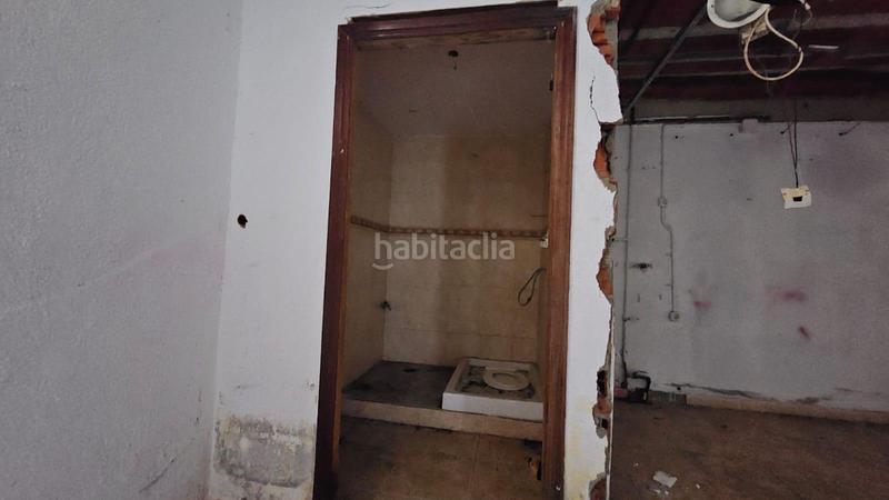 Foto 6fbf59bf-e2db-4bb9-afc0-27cfba52db9b. Casa amb aparcament a Bisbal del Penedès (La)