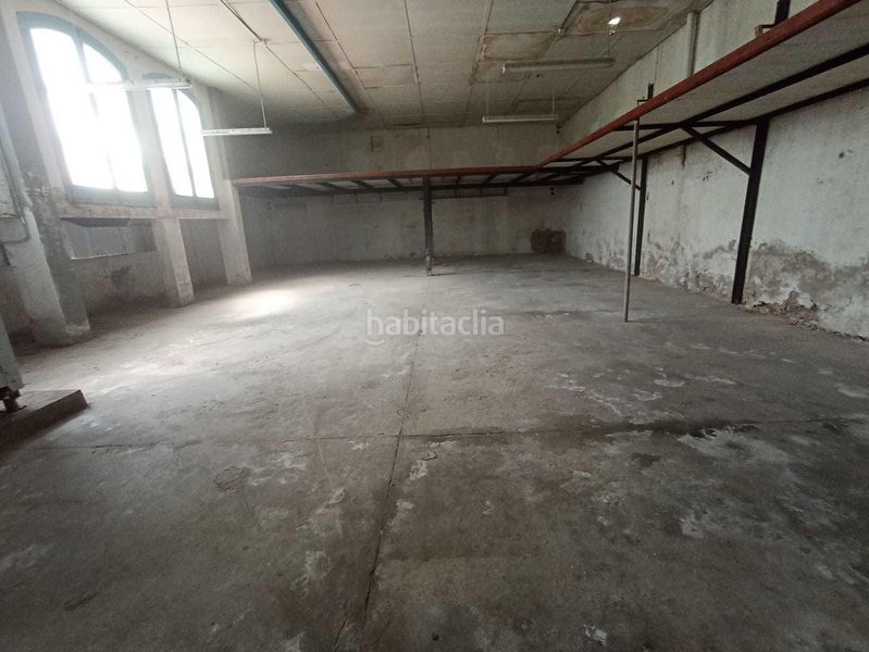 Foto ec03cff8-3168-4a78-ba2f-494a2d1c2a9b. Local comercial a Centrevila Vilanova i la Geltrú
