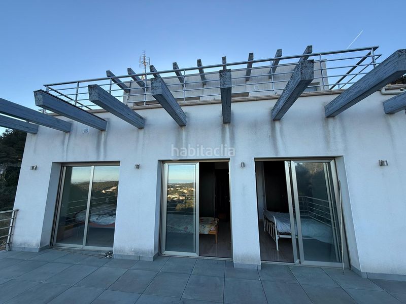 Foto 23725dc3-234d-4b77-b56e-4b5a716883ef. Xalet amb calefacció aparcament a costa Cunit - els jardins - els rosers Cunit