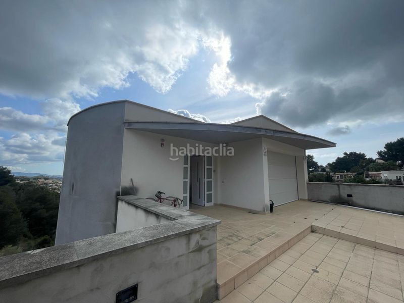 Foto 268d5a55-d2af-4083-aed5-9d7e38025832. Xalet amb calefacció aparcament a costa Cunit - els jardins - els rosers Cunit