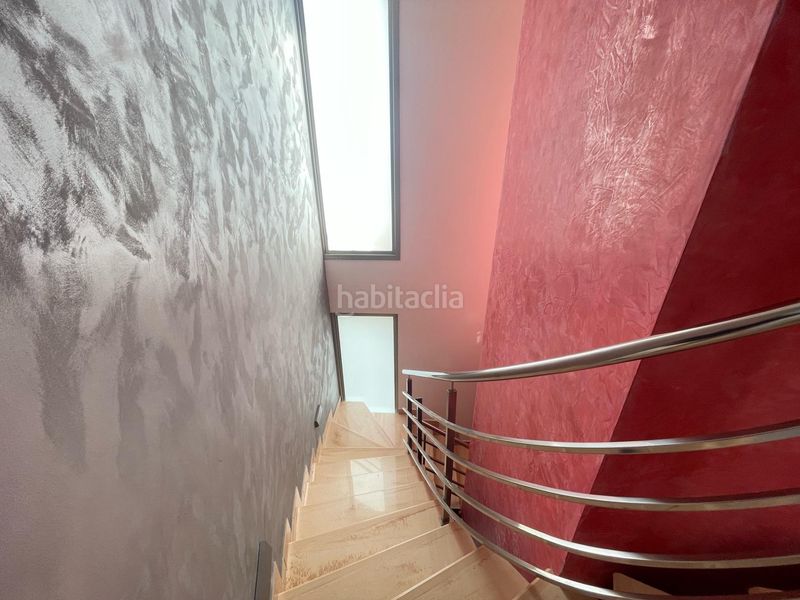 Foto a786832c-4f8f-4cb6-a906-3f749f7eb958. Xalet amb calefacció aparcament a costa Cunit - els jardins - els rosers Cunit