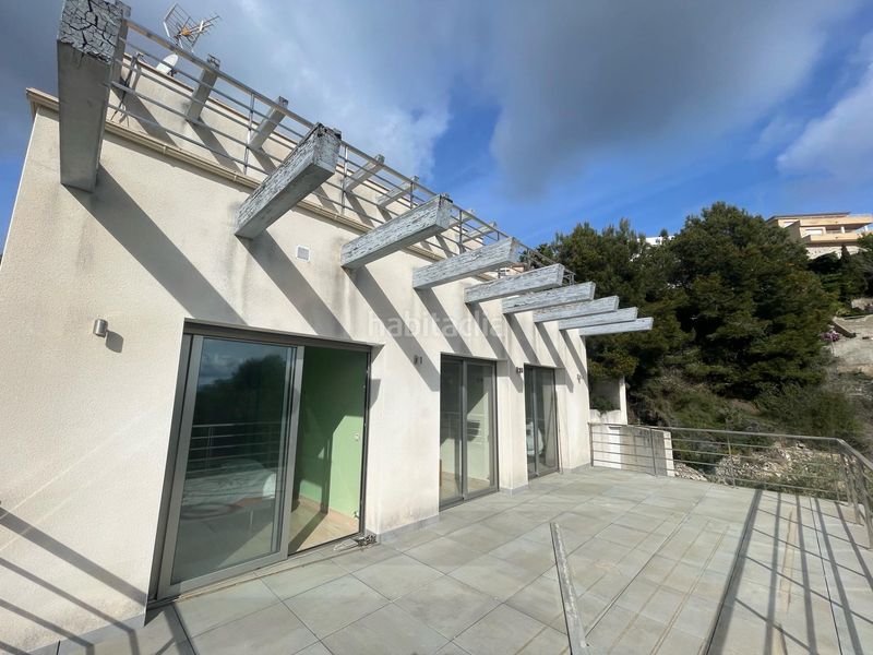 Foto b5308e69-cf8c-4b15-b1e6-c05837702213. Xalet amb calefacció aparcament a costa Cunit - els jardins - els rosers Cunit