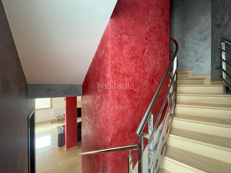 Foto bd62bfd4-db68-40cd-bf05-2981b39c95e6. Xalet amb calefacció aparcament a costa Cunit - els jardins - els rosers Cunit