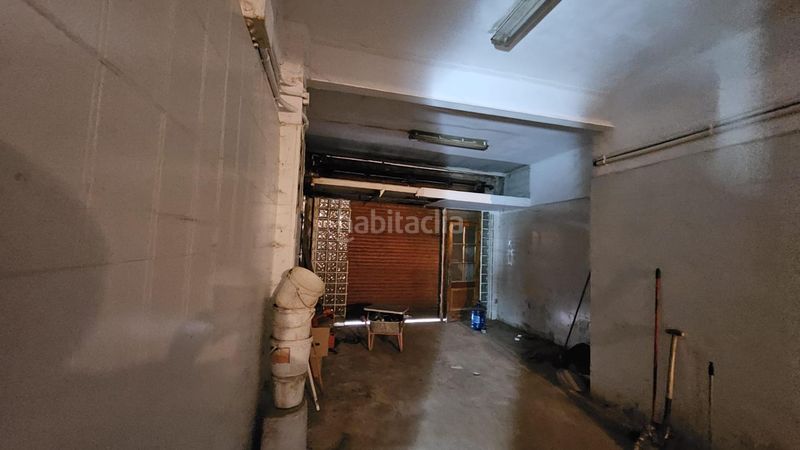 Foto 00df636c-4cb0-46ab-bdec-fd646675ef3d. Local comercial a Centre Vendrell (El)