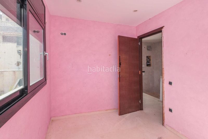 Foto 39e88e16-1bdc-4d3f-b03e-2345b850da3b. Casa amb aparcament piscina a Brises de calafell Segur de Calafell