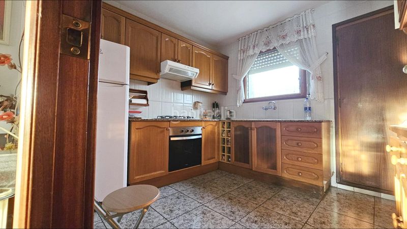 Foto 69343c8b-e97c-4a87-8801-94cbff01ee24. Casa adosada adosada con jardín y piscina a 500m del mar en el vendrell, zona san salvador en Coma-ruga