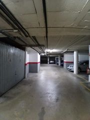 Parking coche en Carrer CAMI REIAL