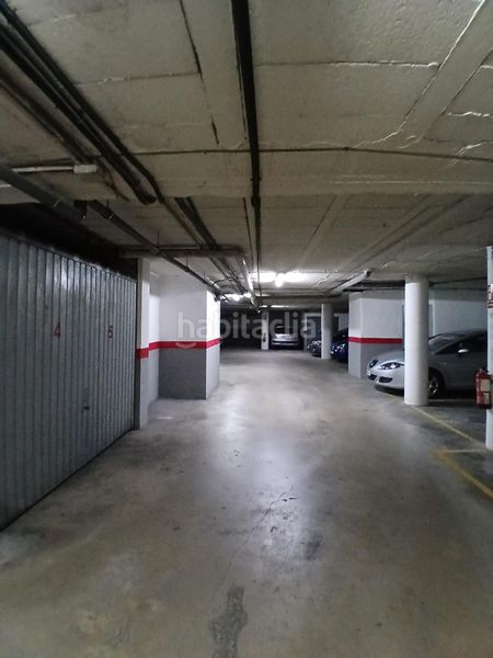 Foto 84286ac6-1052-479f-a53e-bafaf57e6607. Aparcament cotxe a El Tancat-Mas d´en Gual Vendrell (El)