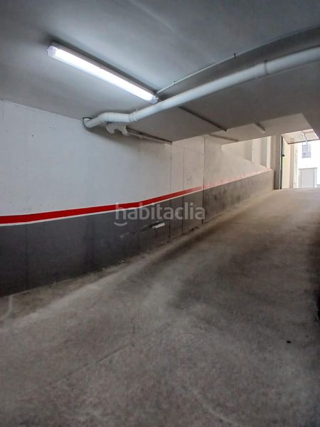 Foto 55da736a-2190-4e2b-918e-f0dd86159925. Aparcament cotxe a Calafell poble Calafell