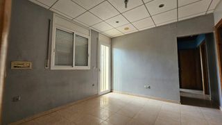 Etagenwohnung  Constitucio la. Planta baja en larboç