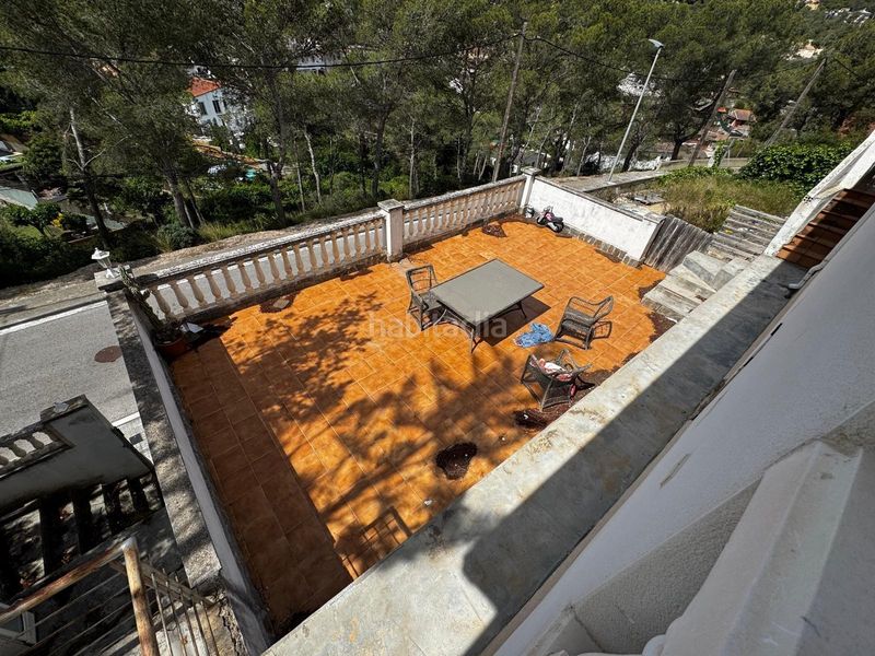 Foto 952ba8cd-0272-49d5-bdd1-8e6d5f17233c. Casa amb aparcament a Canyelles