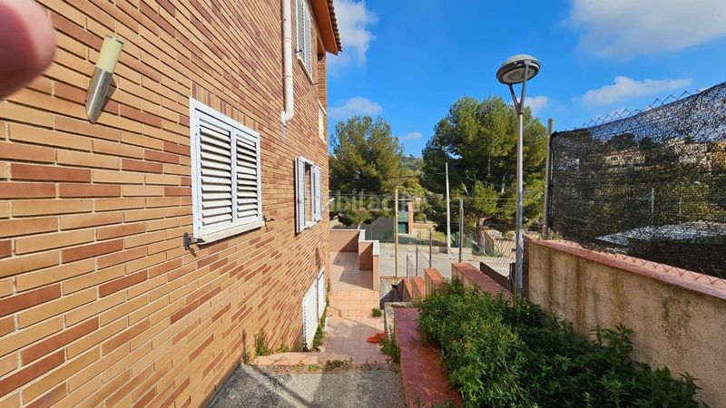 Foto 09237f49-c434-42e5-a7ef-4edd297f2b76. Casa  en venta en costa Cunit - els jardins - els rosers Cunit