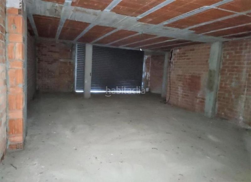 Foto b3957097-2ca4-4b4a-a9ac-aa7d5924e9ba. Local comercial a El Tancat-Mas d´en Gual Vendrell (El)
