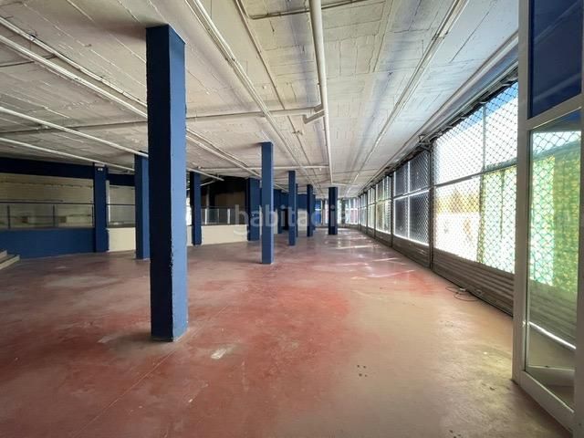 Foto 1f5e4f9e-3cbd-4f0a-b6ce-c598abf9fd0b. Local comercial a Els Masos - Els Garrofers Coma-ruga