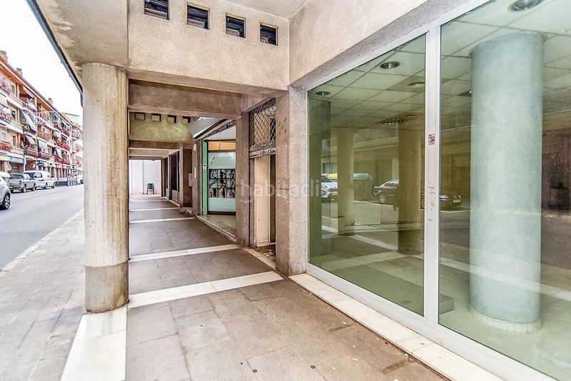 Foto c4214adf-0387-424c-9ab0-316c25cd5b0c. Local comercial a Centre Torredembarra