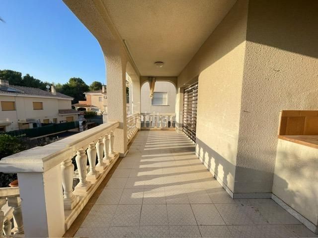 Foto c9efb169-e157-4f9a-bd7b-f0a0c826d15f. Chalet con parcheggio in Mas Mel Calafell