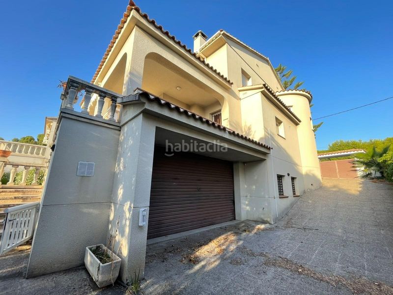 Foto f5013bec-35a6-472c-a11a-9e58889de1af. Chalet con parcheggio in Mas Mel Calafell