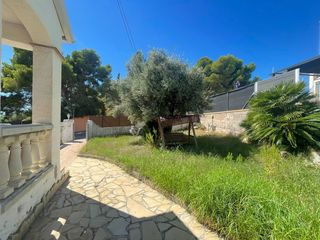 Chalet in ROCA PLANA