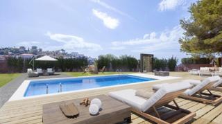 Casa adossada a Centre. En venta casa adosada en sitges
