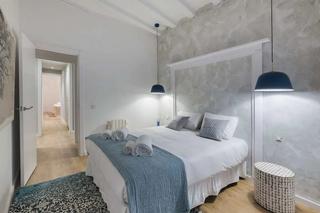 Location Appartement  Carrer josep maria trias de bes 3