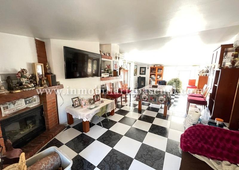 Foto 20ac4816-171e-41a4-8b6c-7b608784df59. Chalet en Batoi Alcoi