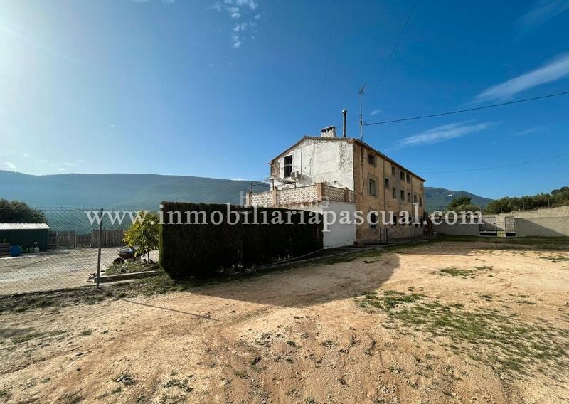 Foto 7180d4c3-d803-4632-b4f4-7f67672133ec. Chalet dans Batoi Alcoi