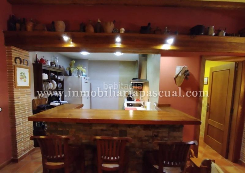 Foto 1b76e7d6-0a7d-465b-9d58-b2f44b36ce2b. Casa con parcheggio in Muro de Alcoy