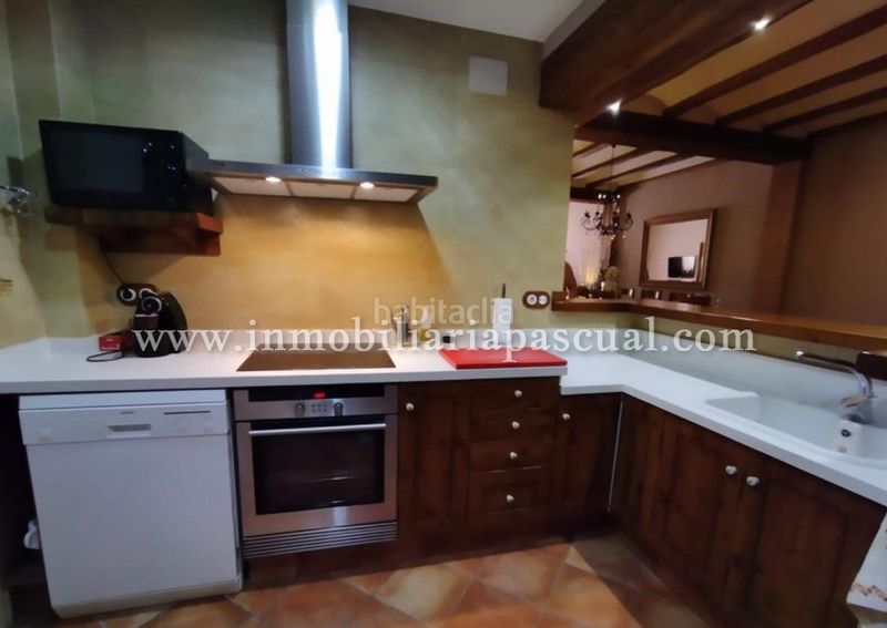 Foto 63bd1ad8-f25e-4ad0-ab18-682ffab04a50. Casa con parcheggio in Muro de Alcoy