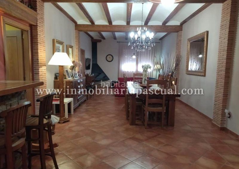 Foto e68fb245-d450-4a6f-95db-82a3c144bc82. Casa con parcheggio in Muro de Alcoy