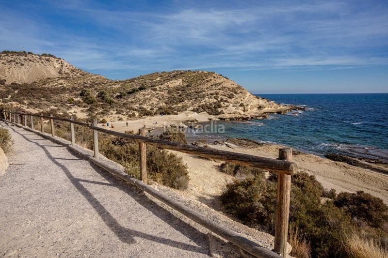 Foto 0849d20b-434b-4a42-a6bd-acc6e4120a53. Chalet mit heizung parking pool in Cabo de las Huertas Alicante