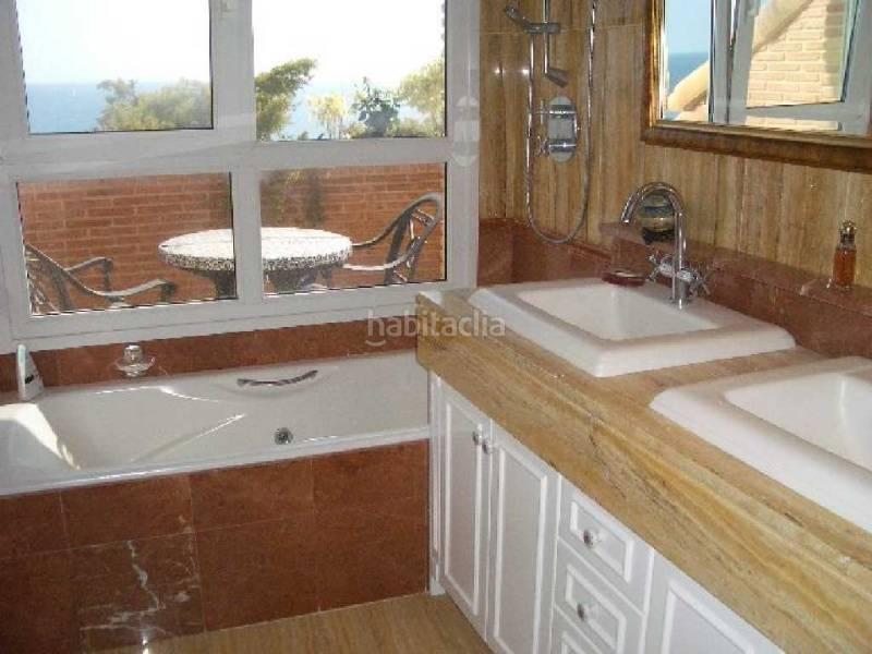 Foto 79d4536e-1384-4c26-b5c2-0c0b4db98a24. Chalet mit heizung parking pool in Cabo de las Huertas Alicante