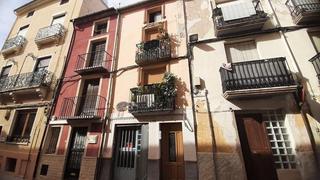 Casa en Ibi. 100  financiado precio de compra