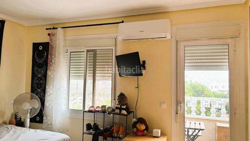 Foto 7f32bc8e-90cb-4a45-b5d2-437726d869e9. Maison jumelée avec parking piscine dans Monte y Mar Santa Pola