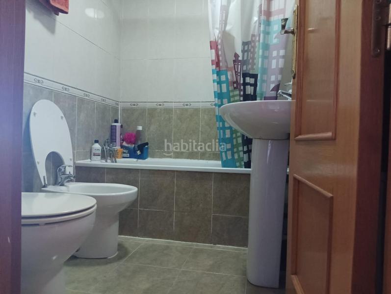 Foto 25e3848f-a540-401a-a6c6-9b1c4028fdd5. Pis a Campello Playa Campello (el)