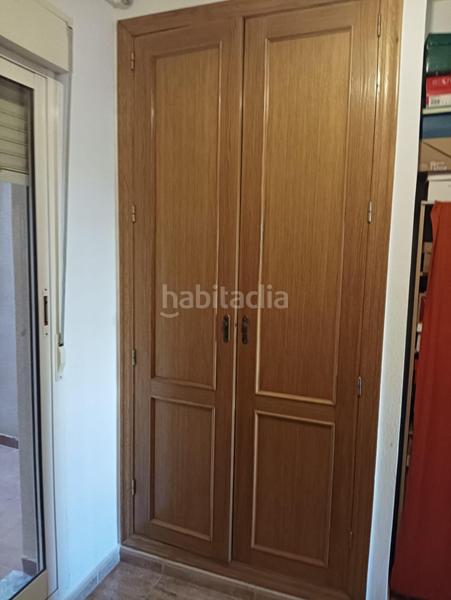 Foto 3837f134-ed88-42ca-95ec-92a8f6789d85. Pis a Campello Playa Campello (el)